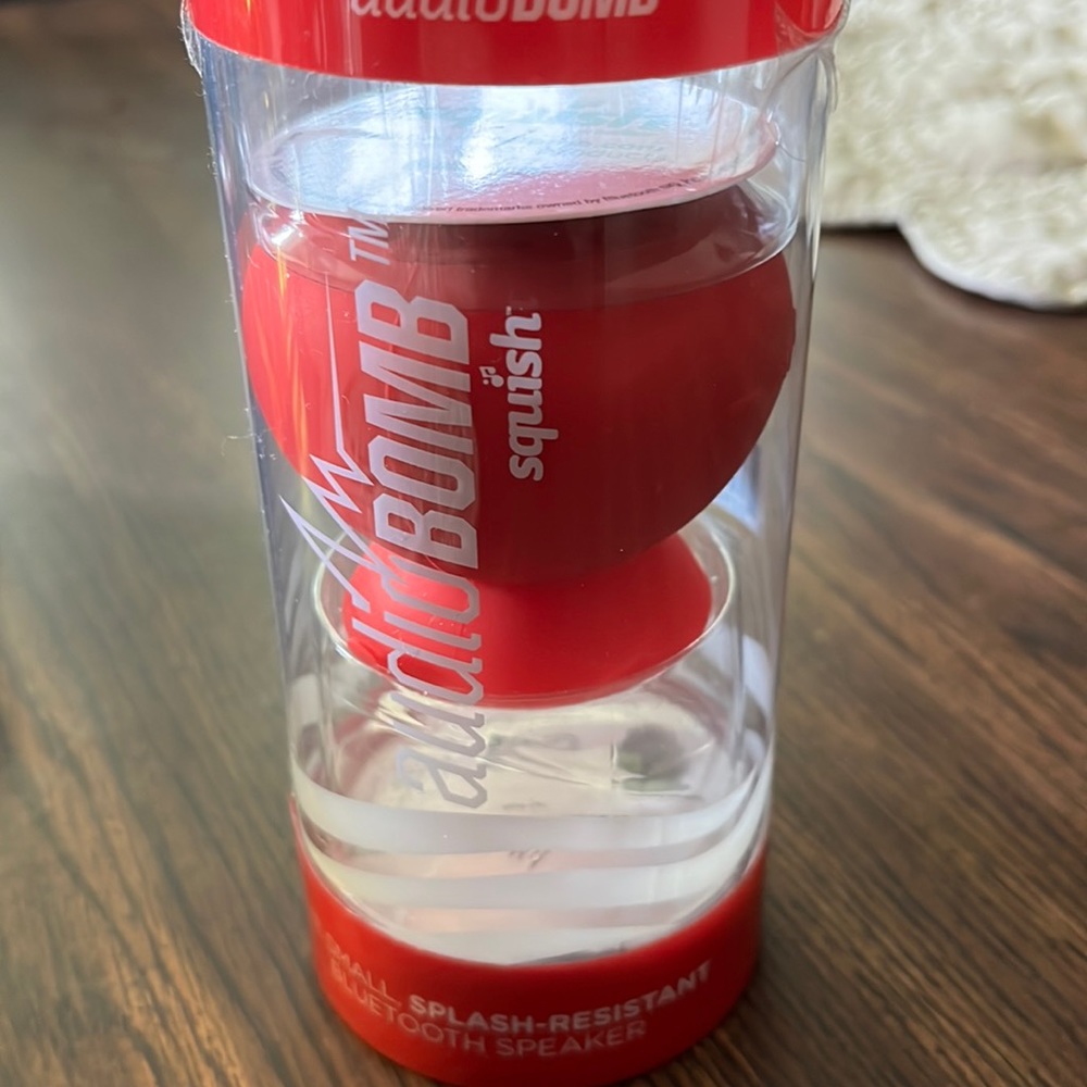 Audio bomb Bluetooth speaker